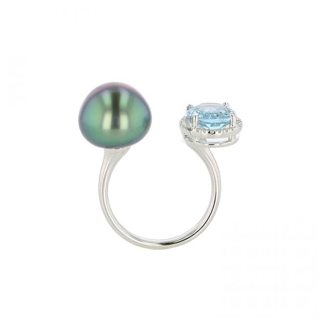 Aquamarine & Diamond Ring