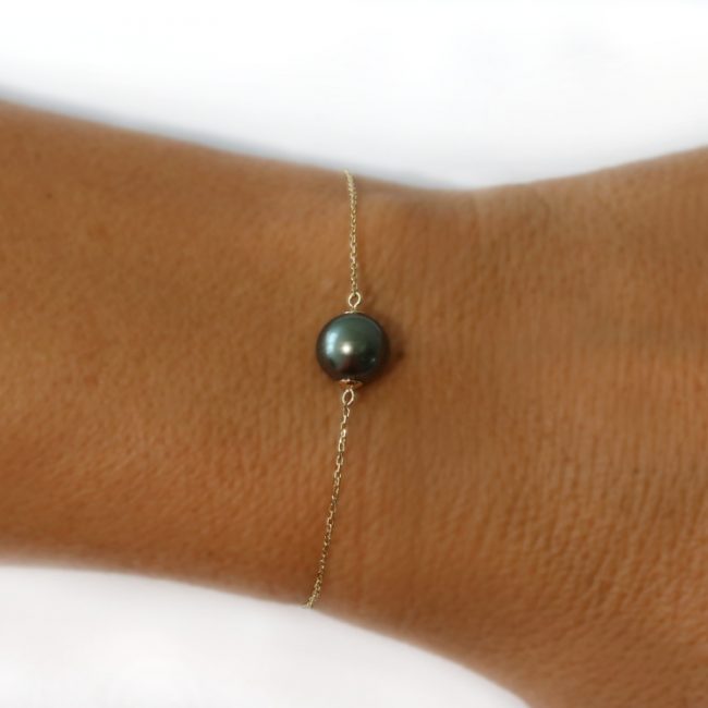 Adjustable Single Pearl Yellow Gold Bracelet