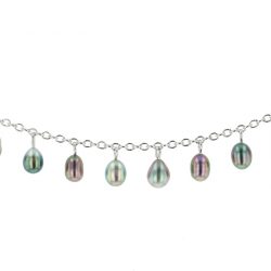Keshi Charm Bracelet, Tahitian Pearl Jewelry, Tahitan Pearls, Tahiti, Luxury Pearl Jewelry, Pearl Ring, Pearl Bracelet, Pearl Earrings, Pearl Necklace, Pearl Diamond. Keshi Charm Necklace