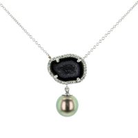 Black Geode Pearl and Diamond Necklace, Geode Pearl and Diamond Earrings, Geode Pearl and Diamond Earrings , Gem Tahitian Pearl Gold Jewelry Necklace Colliers de Perles de Tahiti or bijoux